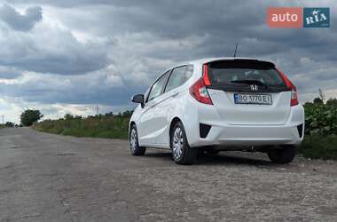 Хэтчбек Honda Fit 2015 в 