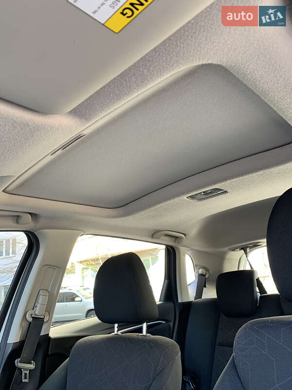 Хэтчбек Honda Fit 2016 в Киеве