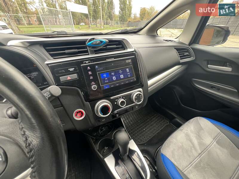 Хетчбек Honda Fit 2017 в Харкові фото 10 Хетчбек Honda Fit 2017 в Харкові