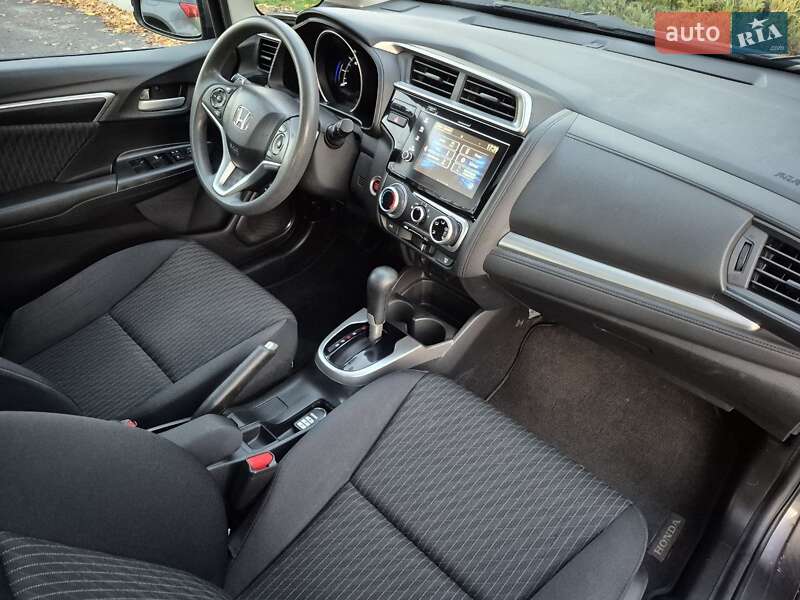 Хэтчбек Honda Fit 2017 в Черкассах фото 14 Хэтчбек Honda Fit 2017 в Черкассах
