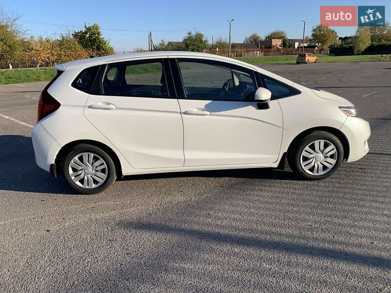 Хэтчбек Honda Fit 2016 в Луцке фото 4 Хэтчбек Honda Fit 2016 в Луцке
