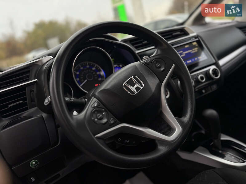Хэтчбек Honda Fit 2017 в Дрогобыче