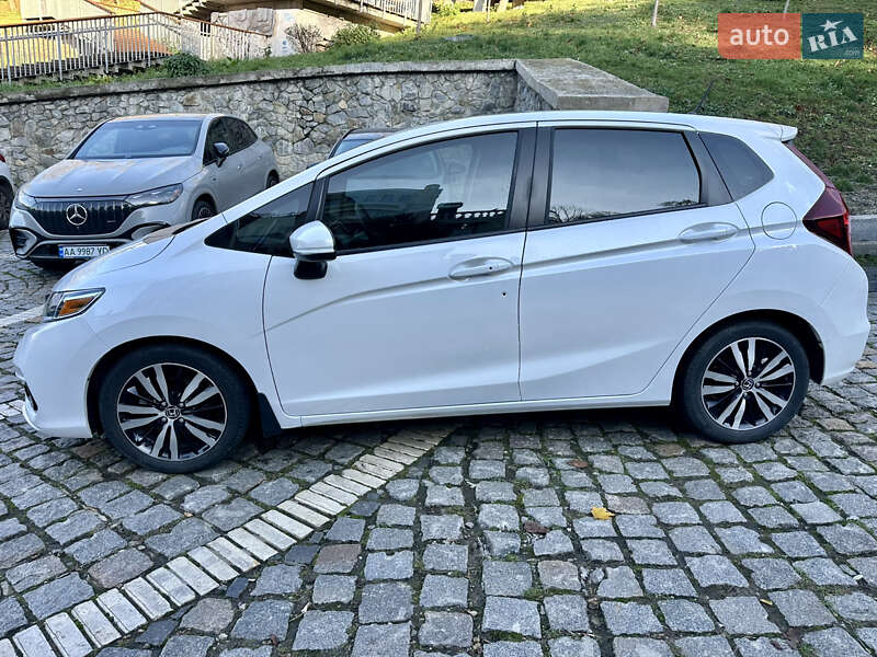 Хэтчбек Honda Fit 2019 в Киеве фото 4 Хэтчбек Honda Fit 2019 в Киеве