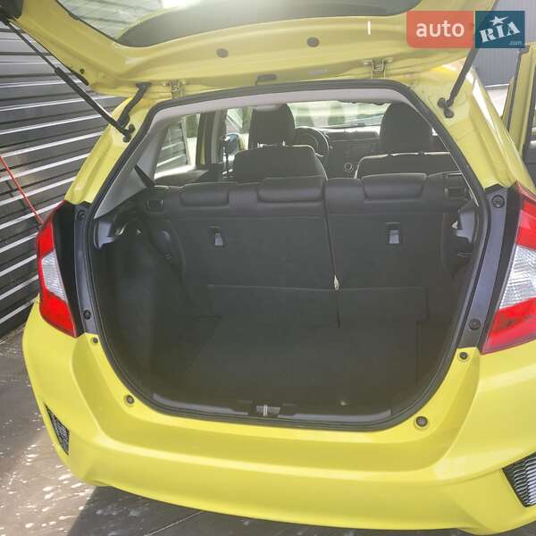 Хэтчбек Honda Fit 2016 в Гостомеле