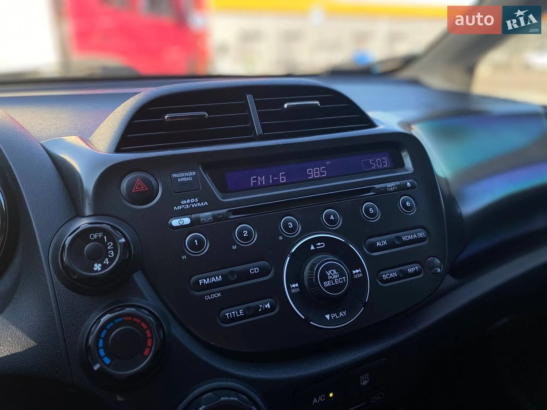 2011 Honda Fit - мініатюра 34