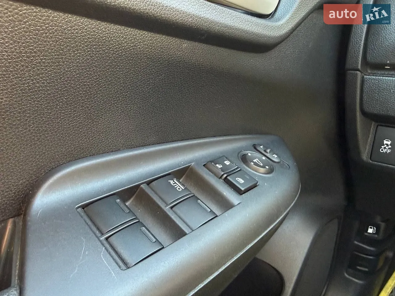 2016 Honda Fit - мініатюра 16