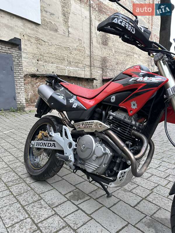 Мотоцикл Супермото (Motard) Honda FMX 650 2005 в Львове