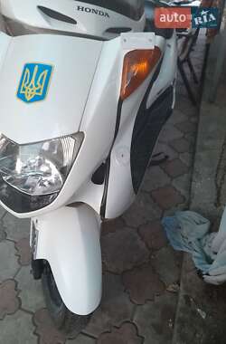 Максі-скутер Honda Foresight 250 2002 в 