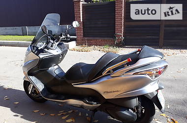 Макси-скутер Honda Forza 125 2006 в Кривом Роге