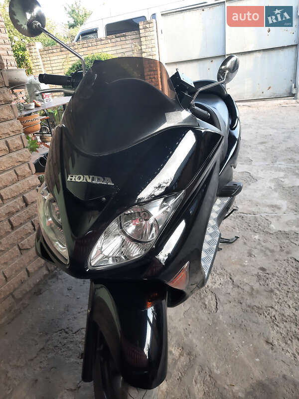 Макси-скутер Honda Forza 125 2007 в Каменском фото 4 Макси-скутер Honda Forza 125 2007 в Каменском