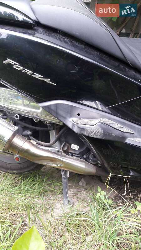 Грузовые мотороллеры, мотоциклы, скутеры, мопеды Honda Forza 250 2009 в Львове