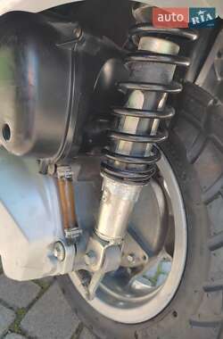 Максі-скутер Honda Forza 250 2010 в 