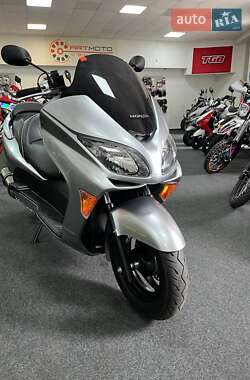 Макси-скутер Honda Forza 250 2007 в 