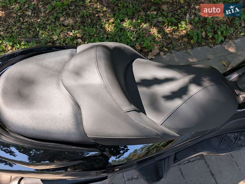 Скутер Honda Forza 250 2011 в Киеве