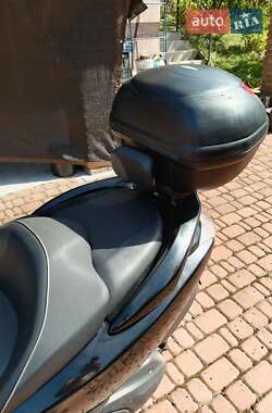 Макси-скутер Honda Forza 250 2007 в 