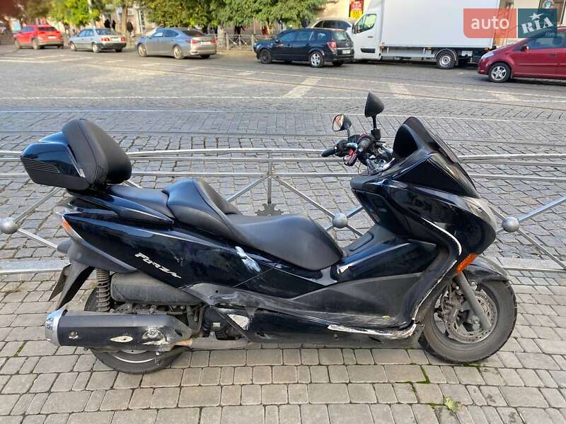 Максі-скутер Honda Forza 250 2007 в Одесі фото 7 Максі-скутер Honda Forza 250 2007 в Одесі