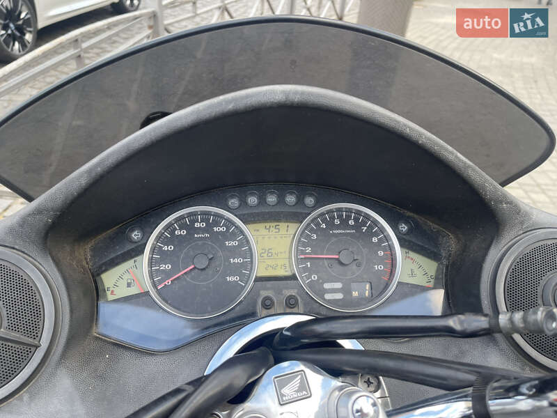 Максі-скутер Honda Forza 250 2007 в Одесі фото 8 Максі-скутер Honda Forza 250 2007 в Одесі