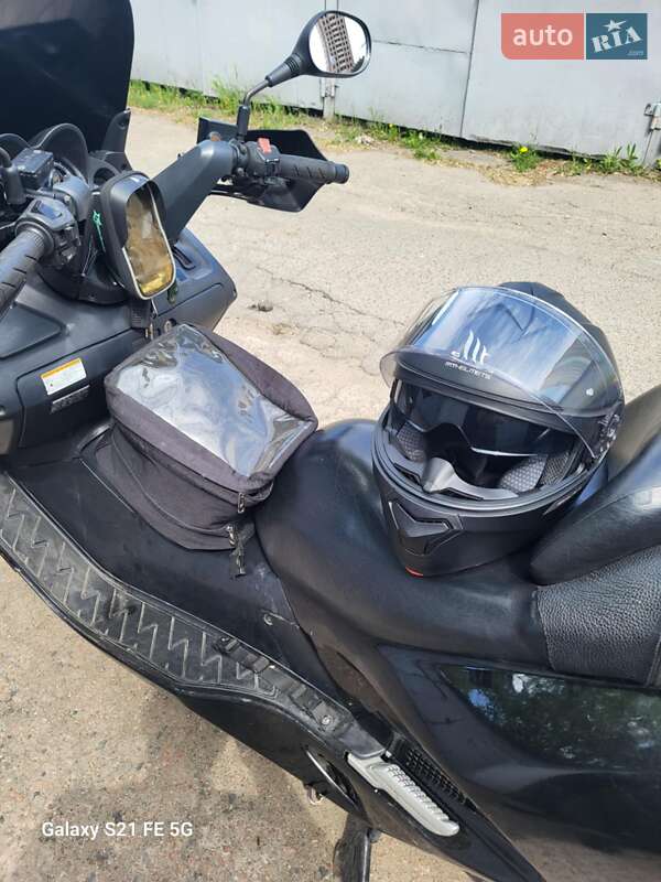 Макси-скутер Honda Forza MF06 2001 в Киеве