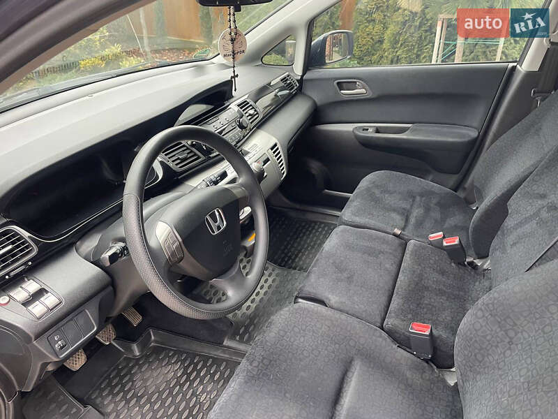 Микровэн Honda FR-V 2006 в Луцке