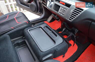 Микровэн Honda FR-V 2006 в 