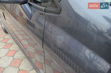 Микровэн Honda FR-V 2006 в 
