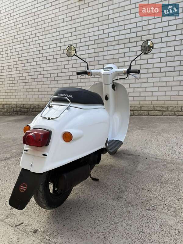 Мопеды Honda Giorno AF-24 1995 в Одессе фото 10 Мопеды Honda Giorno AF-24 1995 в Одессе