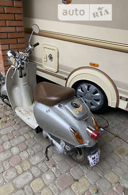 Скутер Honda Giorno Crea AF-54 2001 в 