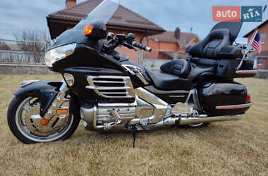 Мотоцикл Круизер Honda GL 1800 Gold Wing Tour 2007 в 