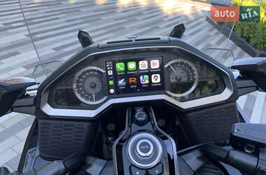Мотоцикл Круизер Honda GL 1800 Gold Wing Tour 2021 в  фото 28 Мотоцикл Круизер Honda GL 1800 Gold Wing Tour 2021 в