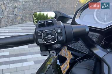Мотоцикл Круизер Honda GL 1800 Gold Wing Tour 2021 в  фото 32 Мотоцикл Круизер Honda GL 1800 Gold Wing Tour 2021 в
