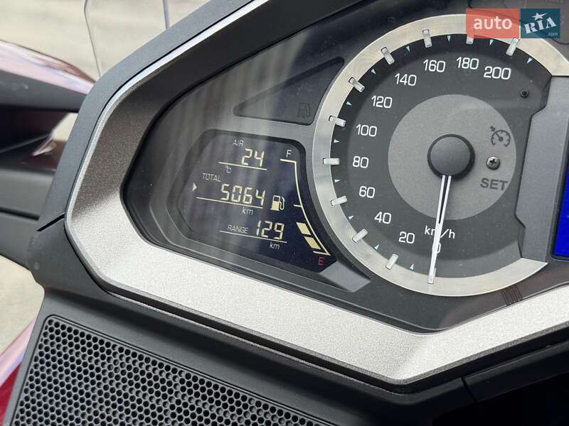 Мотоцикл Туризм Honda GL 1800 Gold Wing Tour 2024 в Киеве фото 28 Мотоцикл Туризм Honda GL 1800 Gold Wing Tour 2024 в Киеве