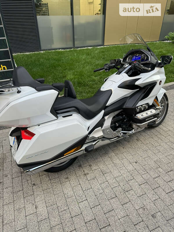 Мотоцикл Круизер Honda GL 1800 Gold Wing 2018 в Днепре