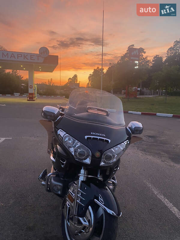 Мотоцикл Круизер Honda GL 1800 Gold Wing 2007 в 
