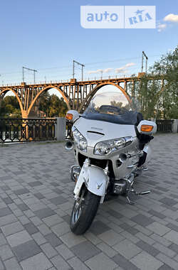 Мотоцикл Круизер Honda GL 1800 Gold Wing 2008 в Днепре