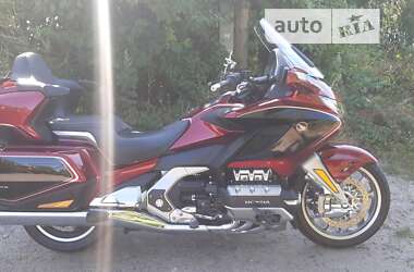Мотоцикл Туризм Honda GL 1800 Gold Wing 2019 в 