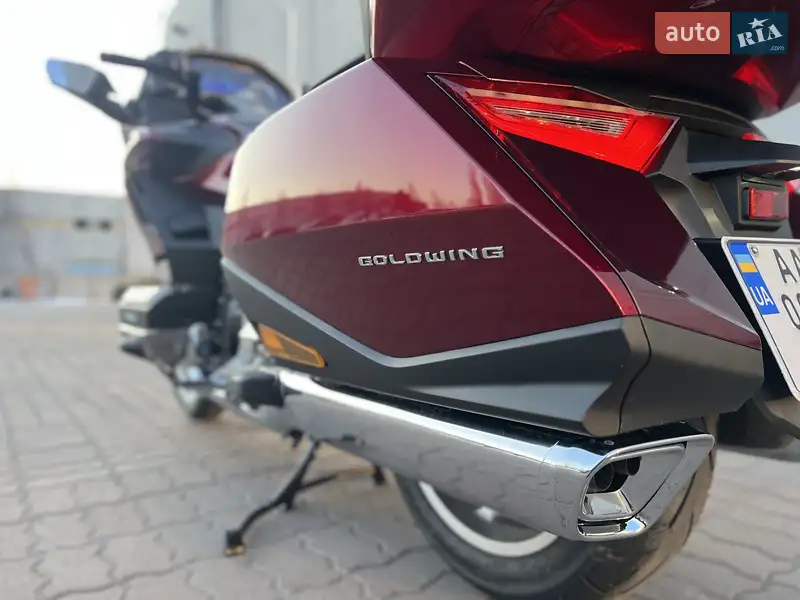 Мотоцикл Туризм Honda GL 1800 Gold Wing 2023 в 
