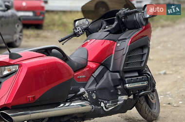 Мотоцикл Туризм Honda GL 1800 Gold Wing 2013 в 