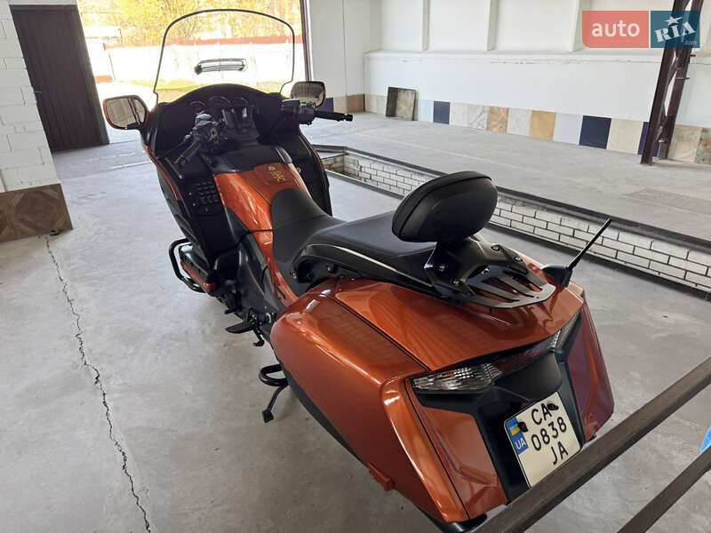 Мотоцикл Круизер Honda GL 1800 Gold Wing 2013 в Яготине