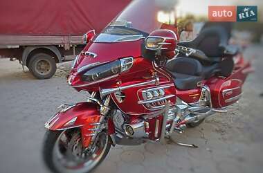 Мотоцикл Туризм Honda GL 1800 Gold Wing 2004 в 