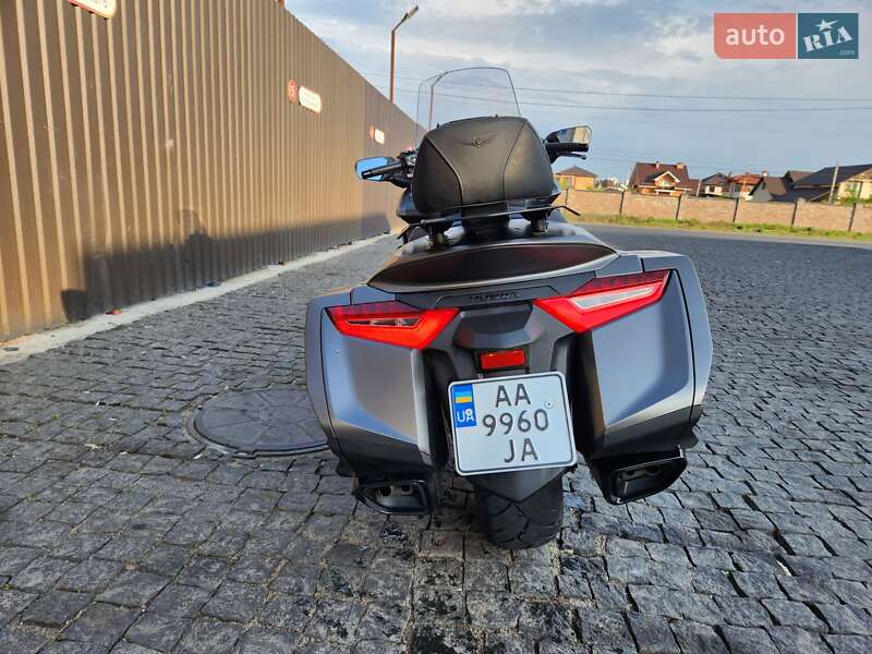Мотоцикл Туризм Honda GL 1800 Gold Wing 2018 в Киеве