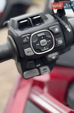 Мотоцикл Туризм Honda GL 1800 Gold Wing 2020 в 