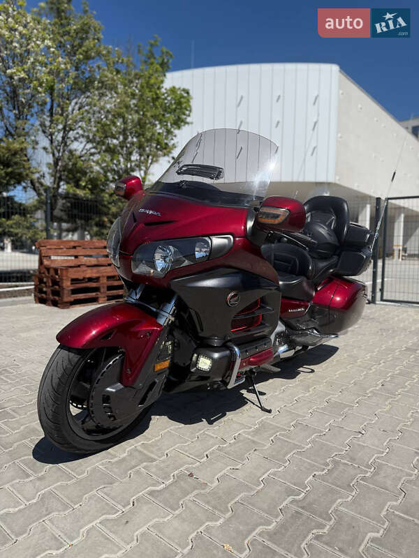 Мотоцикл Туризм Honda GL 1800 Gold Wing 2014 в Одессе фото 4 Мотоцикл Туризм Honda GL 1800 Gold Wing 2014 в Одессе