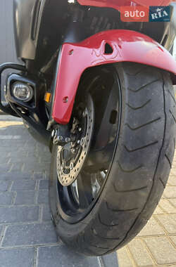 Мотоцикл Круизер Honda GL 1800 Gold Wing 2013 в 