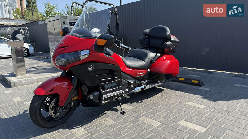 Мотоцикл Круізер Honda GL 1800 Gold Wing 2013 в Одесі фото 8 Мотоцикл Круізер Honda GL 1800 Gold Wing 2013 в Одесі