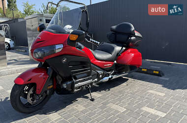 Мотоцикл Круизер Honda GL 1800 Gold Wing 2013 в 