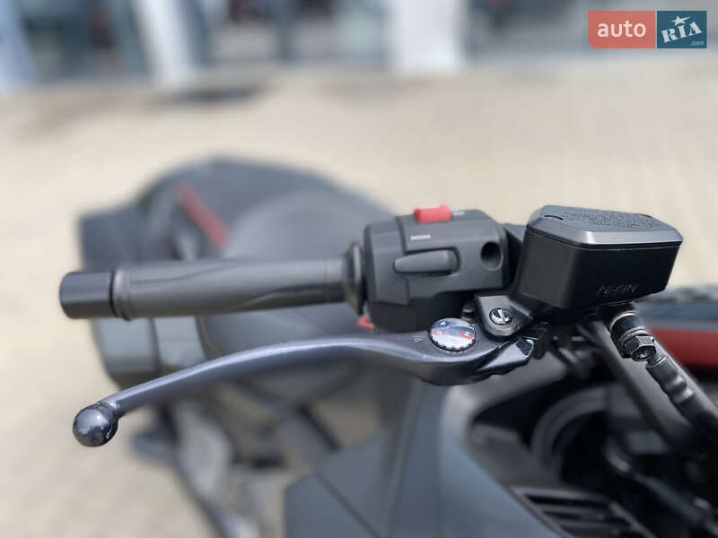 Мотоцикл Круизер Honda GL 1800 Gold Wing 2020 в Киеве фото 22 Мотоцикл Круизер Honda GL 1800 Gold Wing 2020 в Киеве