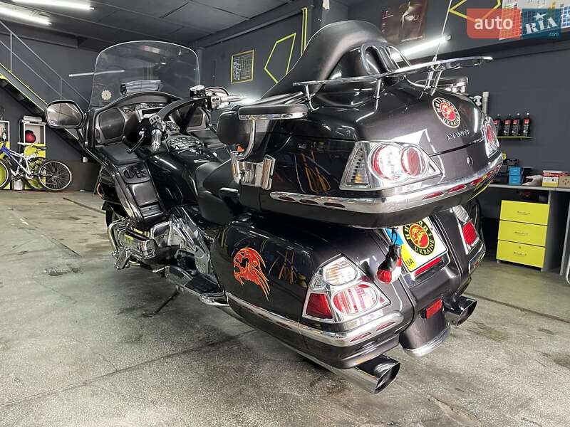 Мотоцикл Туризм Honda Gold Wing F6B 2010 в Львове фото 2 Мотоцикл Туризм Honda Gold Wing F6B 2010 в Львове