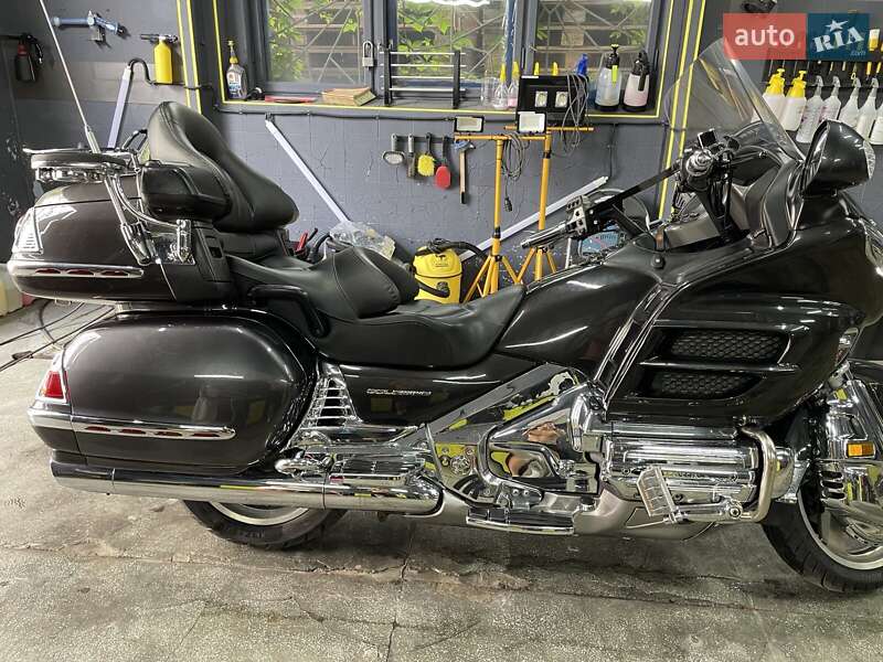 Мотоцикл Туризм Honda Gold Wing F6B 2010 в Львове фото 5 Мотоцикл Туризм Honda Gold Wing F6B 2010 в Львове
