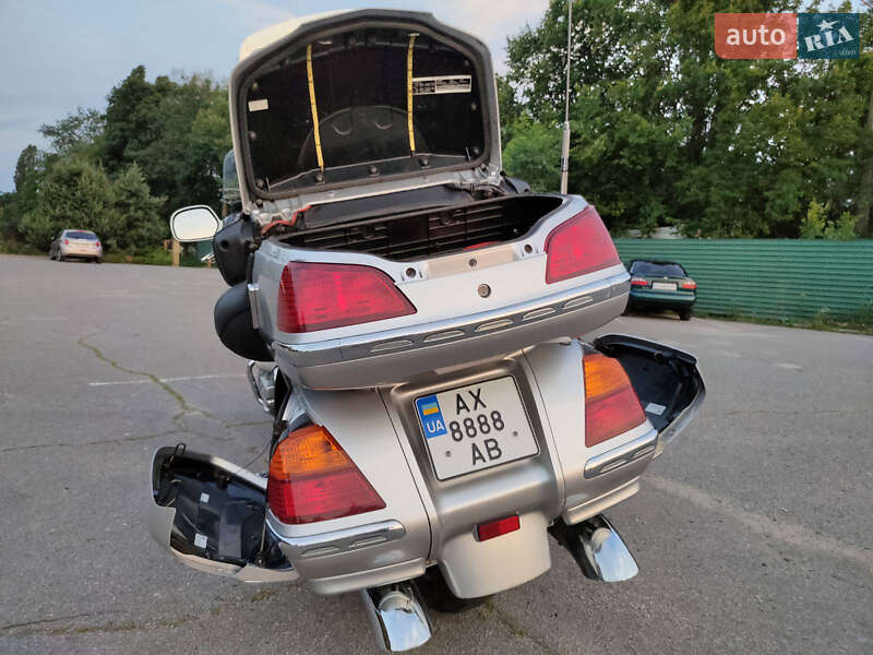 Мотоцикл Круизер Honda Gold Wing GL 1800 2005 в Харькове