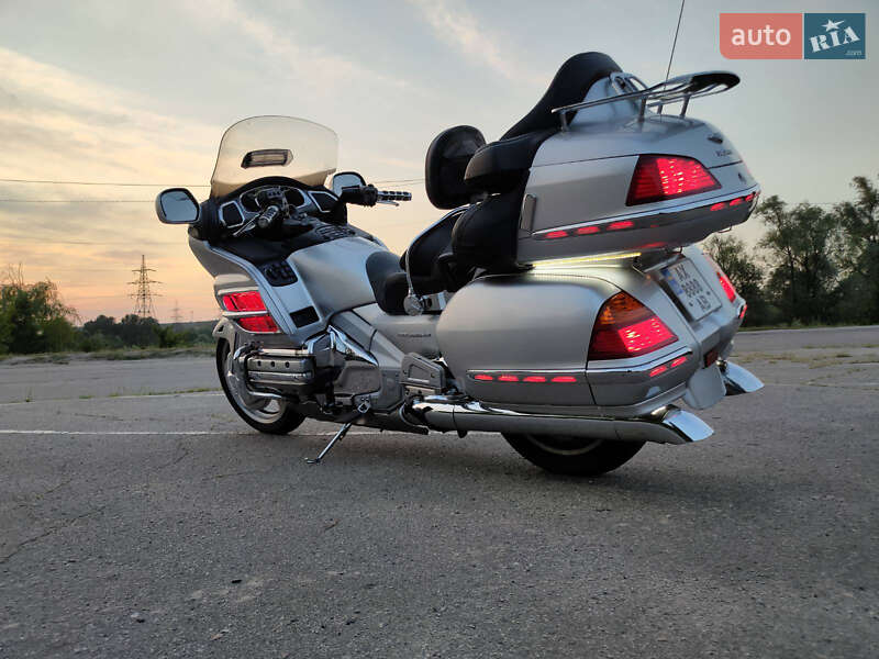 Мотоцикл Круизер Honda Gold Wing GL 1800 2005 в Харькове